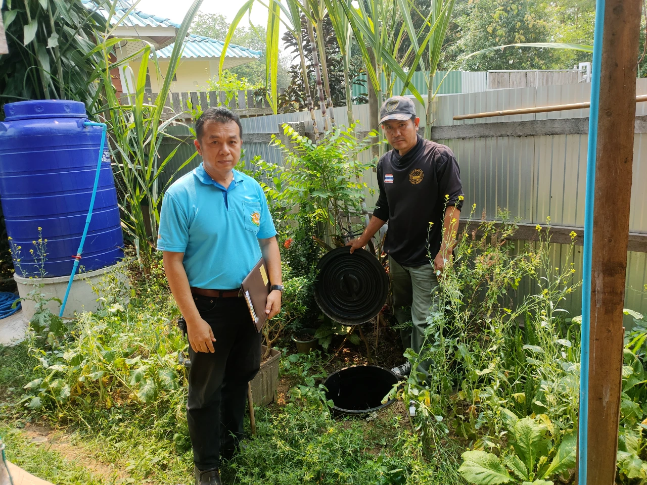 สำรวจการจัดทำถังขยะเปียกลดโลกร้อนตำบลบ้านแลง